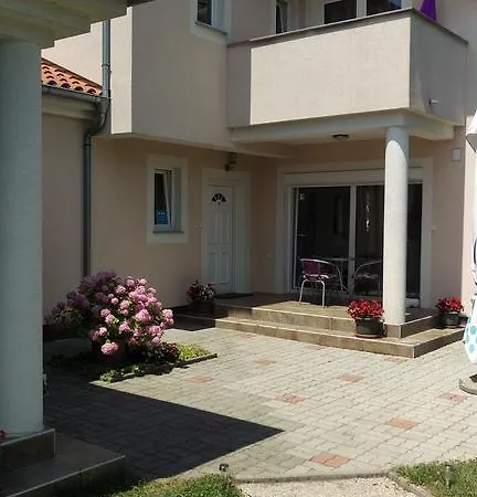 Appartement Casa Eni Drazice